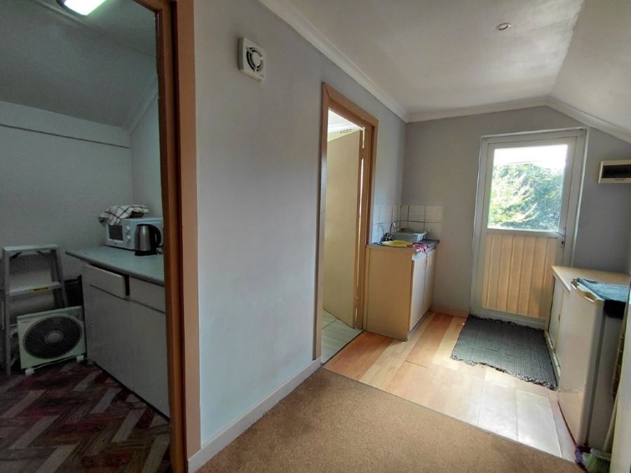 5 Bedroom Property for Sale in Penhill Western Cape